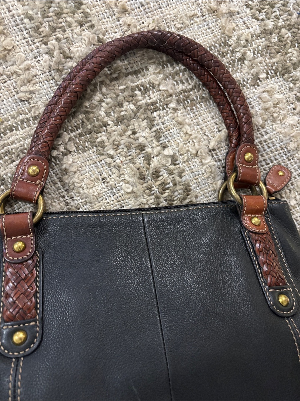 Fossil black leather with cream stitching, double braided handles, - Picture 6 of 14